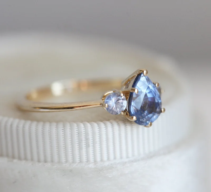 Little wing rings-Carrie Pear Sapphire Ring