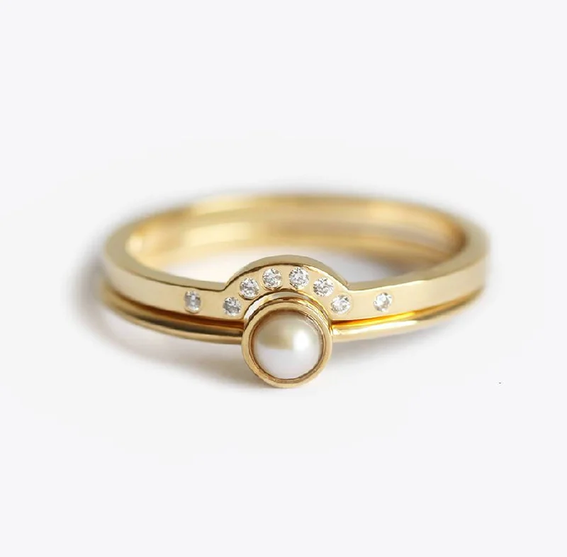 Sturdy band rings-Celia Round Pearl Ring Set