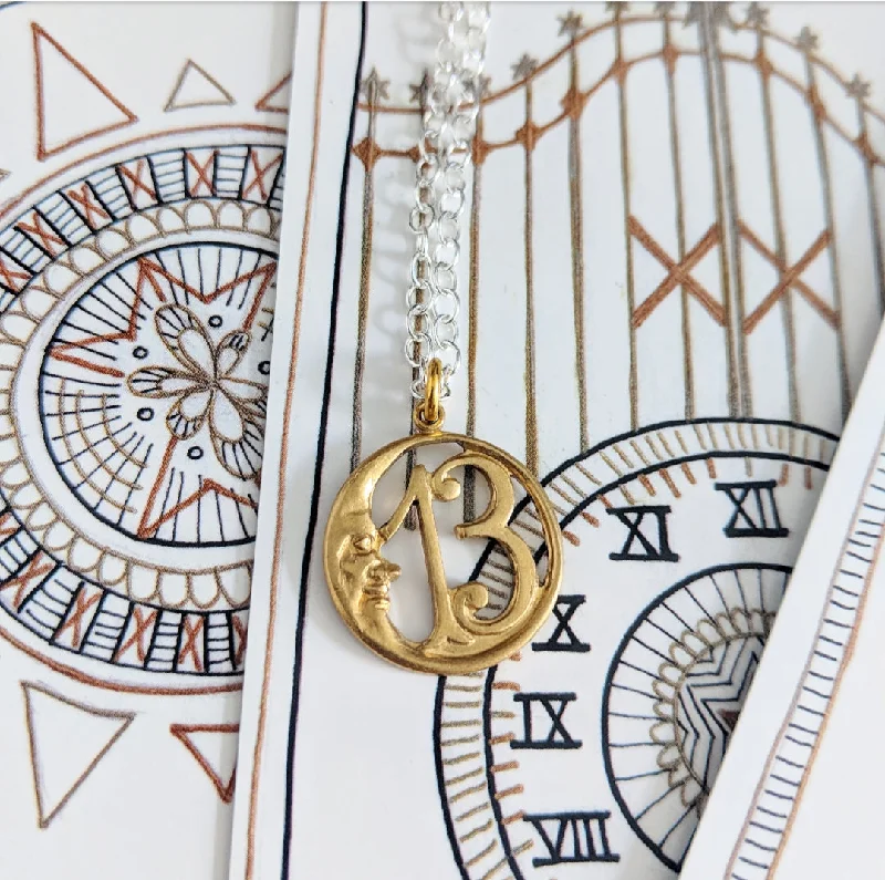 Flexible cord necklaces-Vintage Lucky Crescent Moon Necklace