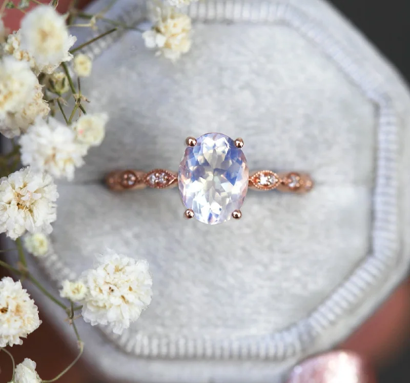 Spinel stone rings-Lorna Vintage Oval Moonstone Ring