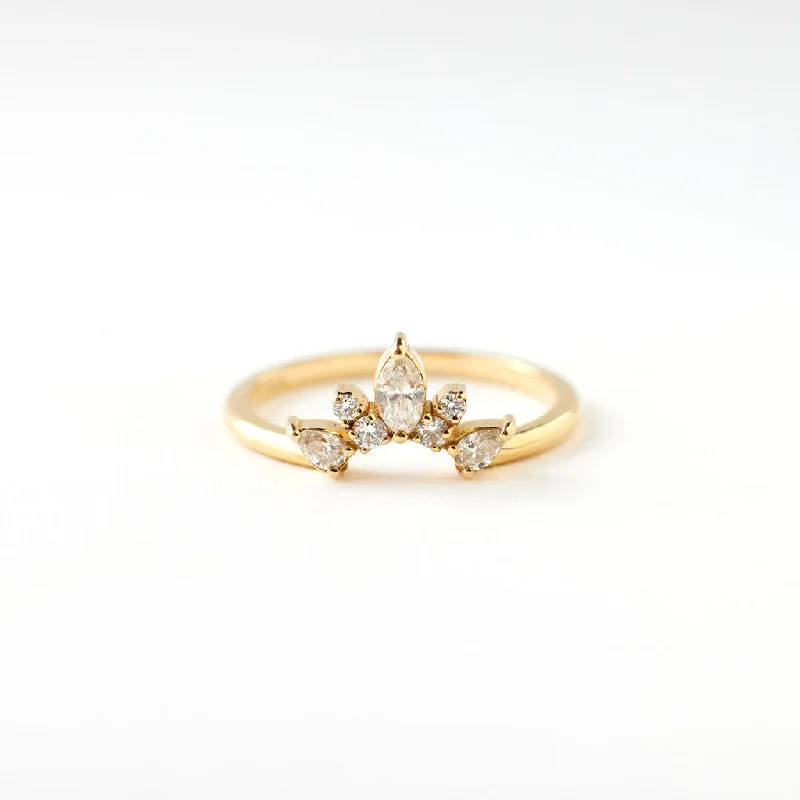 Gleaming diamond rings-Lyla Ring