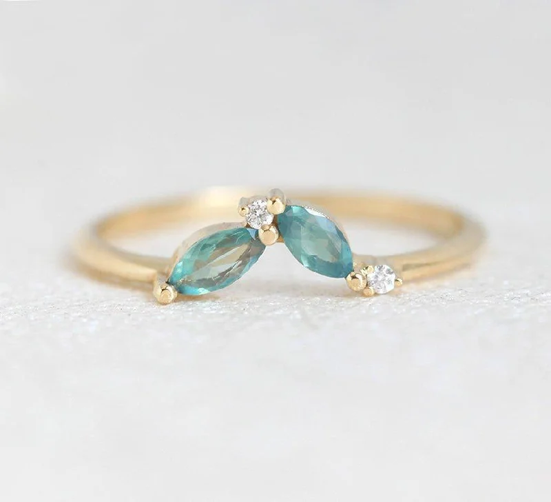 Open frame rings-Bridget Alexandrite Ring