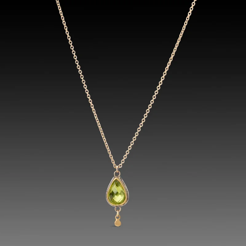 Spinel stone necklaces-Sparkly Peridot Necklace