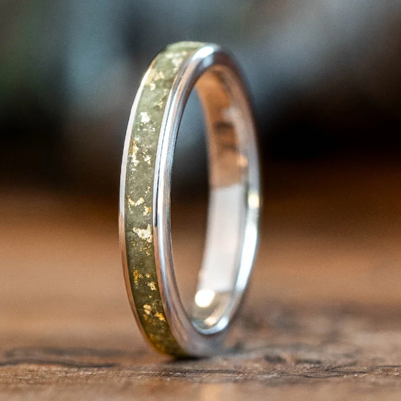 Artisan-made rings-The Aurora | Women's Gold and Green Peridot Ring with Gold & Silver Flakes