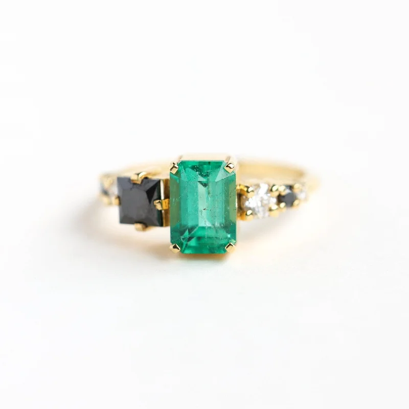 Etched name rings-Silvia Emerald Cluster Ring