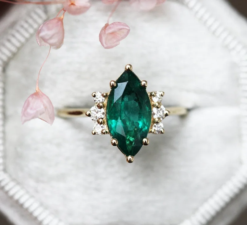 Raven feather rings-Sophia Marquise Emerald Ring