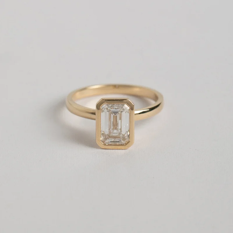 Crystal-wrapped rings-Syd Ring with 1.50ct Lab-grown Diamond in Gold