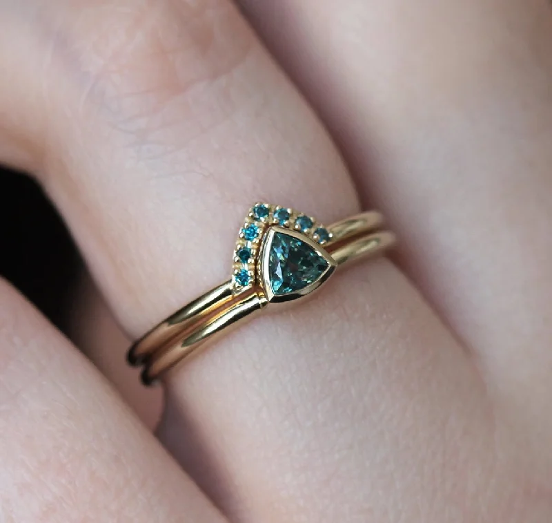 Classic deco rings-Brooke Trillion-Cut Teal Sapphire Ring Set