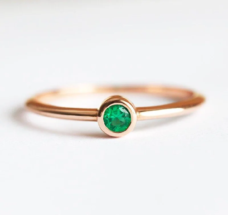 Intricate filigree rings-Alianna Emerald Ring