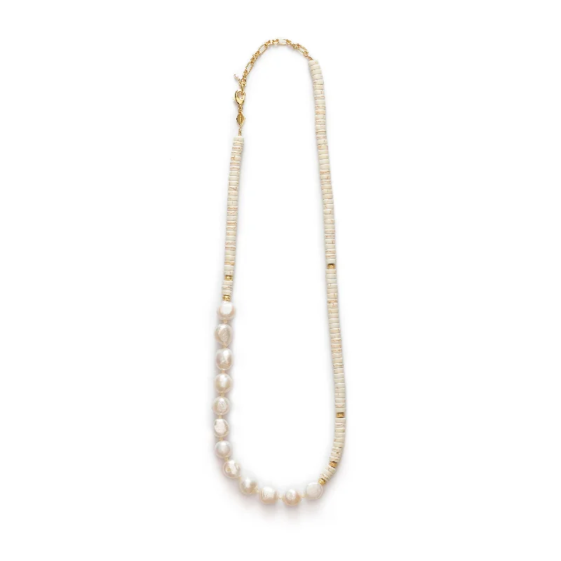 Floating gem necklaces-The Nomad Gold Plated Necklace w. Cream Beads & Pearls