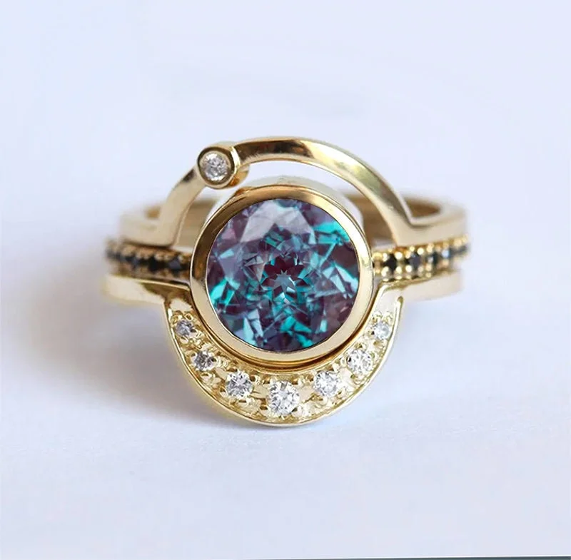 Sturdy band rings-Eclipse Alexandrite Ring Set