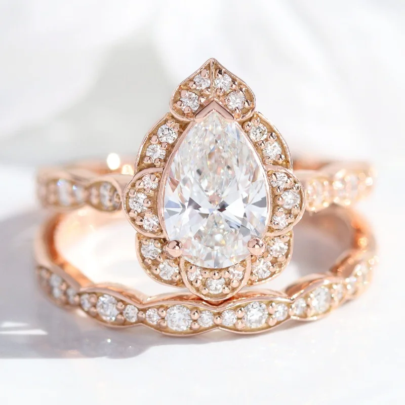 Hope charm rings-Pear Diamond Vintage Floral Ring Set w/ Lab Diamond and Matching Wedding Band