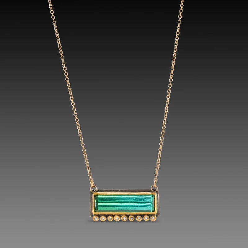 Knit weave necklaces-Green Tourmaline Necklace with Diamond Line