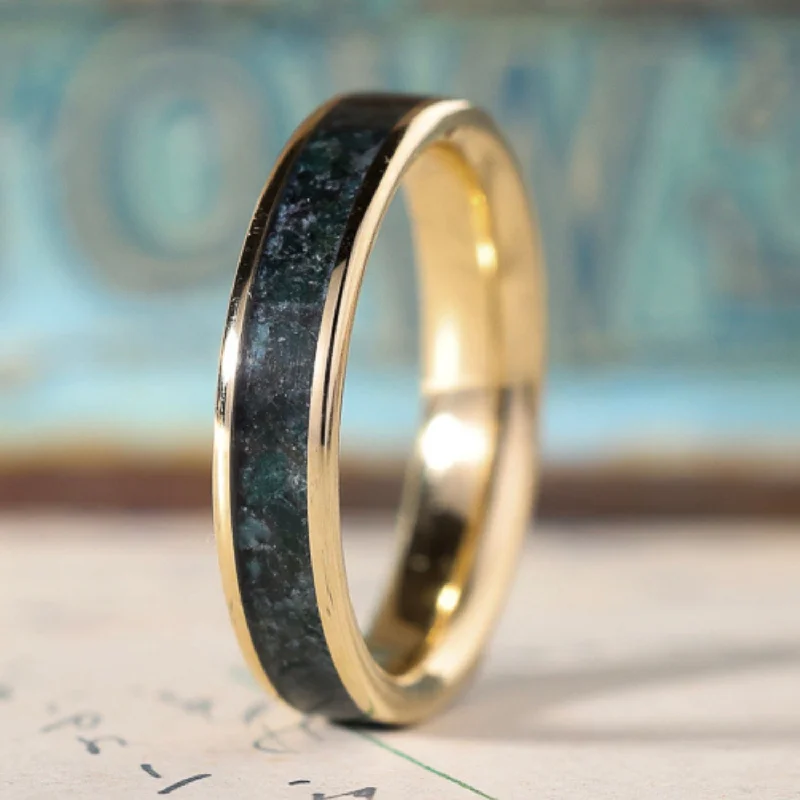 Triple-tone rings-The Shenandoah | Women's Solid Gold & Moss Agate Ring