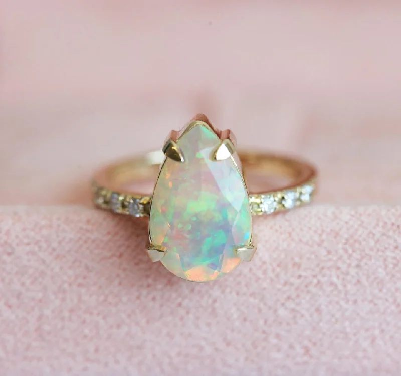 Bead line rings-Hudson Pear Opal Ring