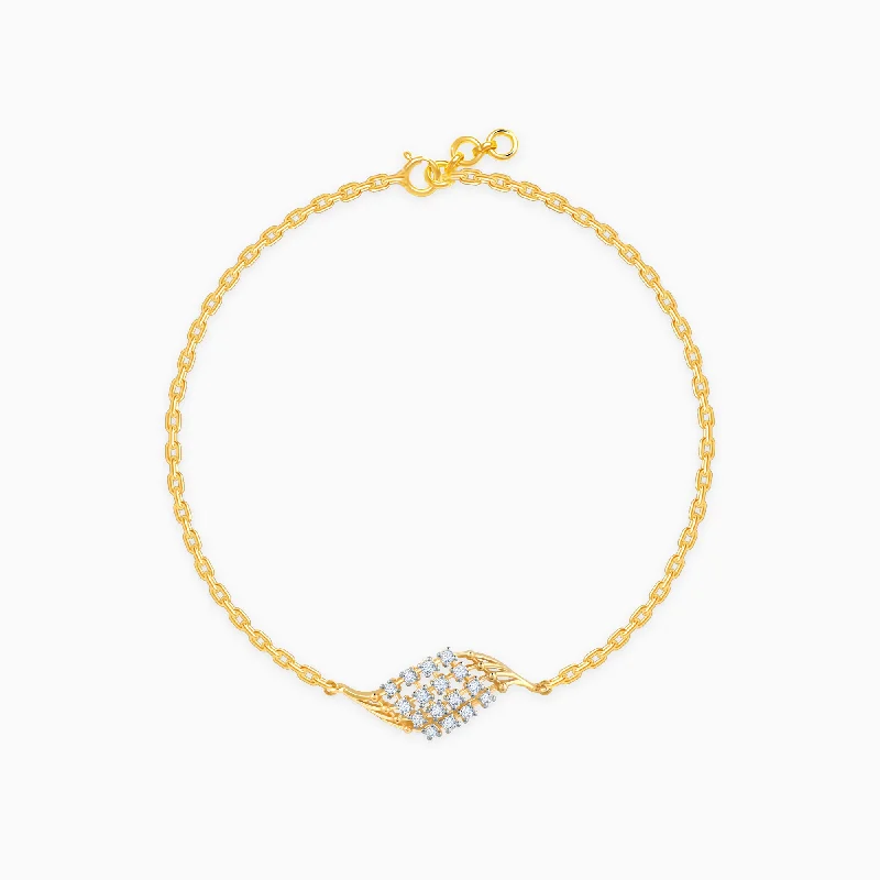 Bare dot bangles-Gold Wavy Shine Diamond Bracelet